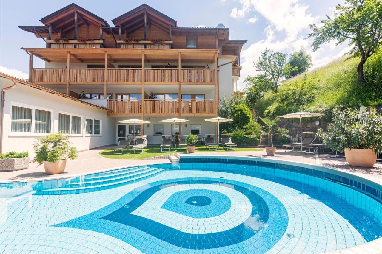 Wanderhotel Teiserhof Funes  Exteriör bild