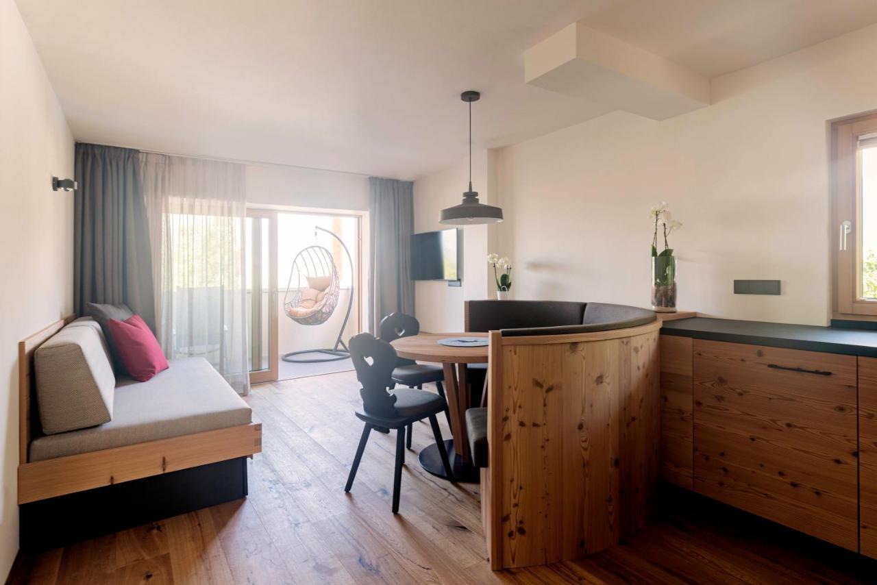 Wanderhotel Teiserhof Funes  Exteriör bild