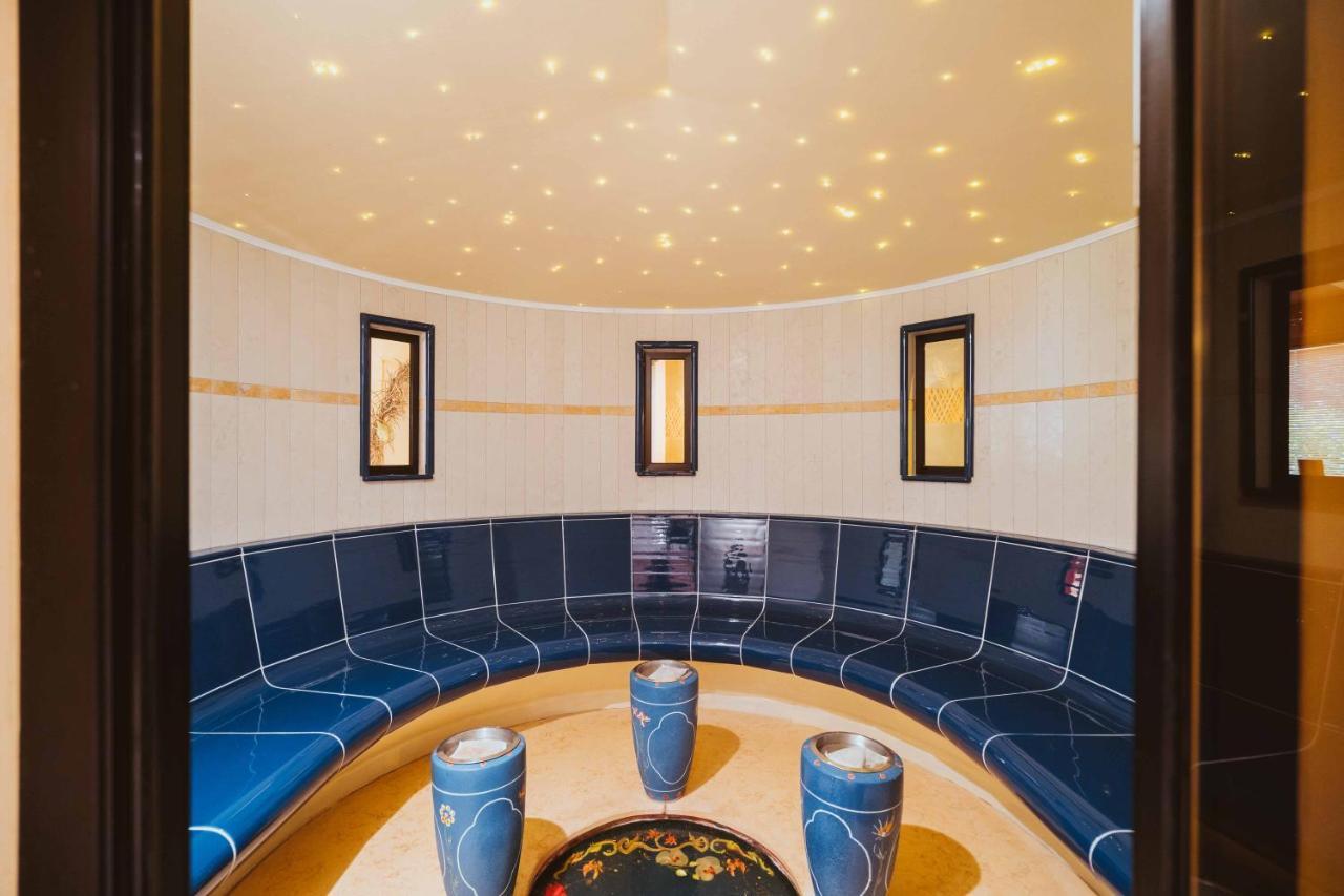 Wanderhotel Teiserhof Funes  Exteriör bild